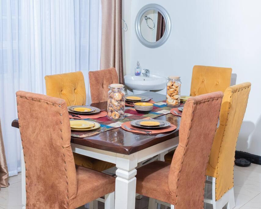 Forget Your Worries In This Serene 5 Bedroom Villa In Ngong Nairobi Dış mekan fotoğraf